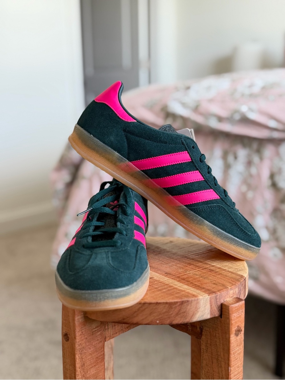 Adidas Gazelle Indoor W Green Hot Pink Suede Sneakers Women’s 9 NWT